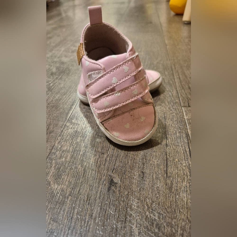 Charming Pink Heart Kids Sneakers